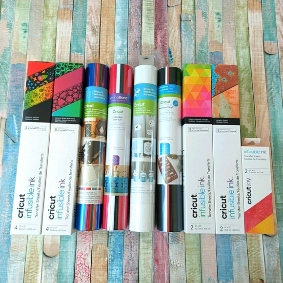 Cricut Other - 9 Pc Cricut Bundle